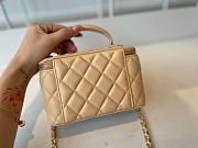 Chanel Vanity Case Top Handle Beige Lambskin Gold 17cm - 3