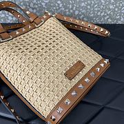 Valentino Garavani Mini Rockstud Raffia Shoulder Bag 19x16x8.5cm - 2