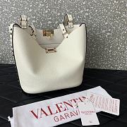 Valentino Garavani Rockstud Tote Bag White 26x11x24cm - 3