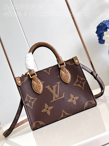 Louis Vuitton LV OnTheGo BB Monogram 18 x 15 x 8.5 cm