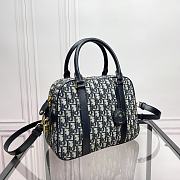 Dior Large D-Vibe Bowling Bag Blue 31 x 22.5 x 11.5 cm - 6