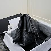 Chanel Flap Bag Black Lambskin 32x7.5x19cm - 4