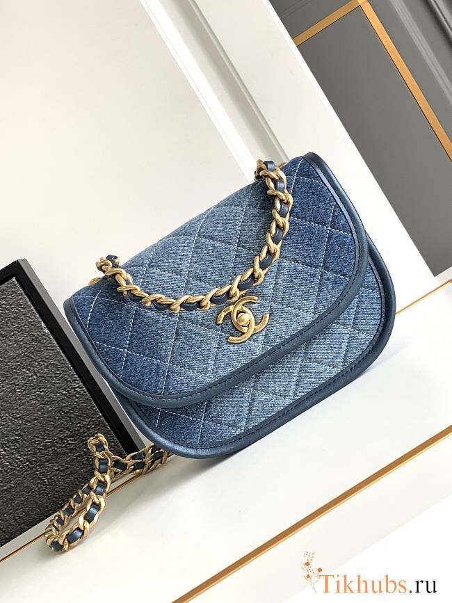 Chanel Small Messenger Bag Denim Blue 23.5x5.5x16.5cm - 1