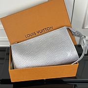 Louis Vuitton LV Pochette Accessoires Silver 22 x 11.6 x 3 cm - 3