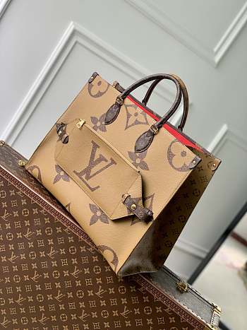 Louis Vuitton LV OnTheGo Voyage 43 x 33 x 18.5 cm