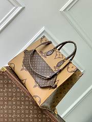 Louis Vuitton LV OnTheGo Voyage 43 x 33 x 18.5 cm - 2