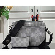 Louis Vuitton LV Trio Messenger Grey 25x18.5x7cm - 1