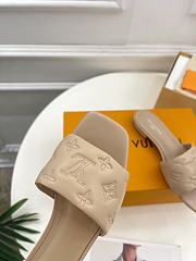 Louis Vuitton LV Revial Flat Beige Mule - 5