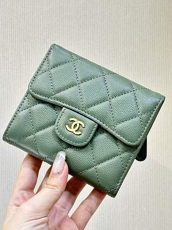 Chanel Wallet Green Caviar Gold 11.5cm