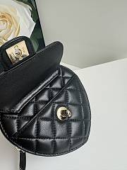 Chanel Black Lambskin Mini Heart Bag 13x12x5.5cm - 3