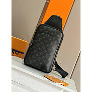 Louis Vuitton LV Avenue Slingbag Monogram Black 20 x 31 x 7 cm - 1