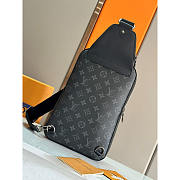 Louis Vuitton LV Avenue Slingbag Monogram Black 20 x 31 x 7 cm - 5