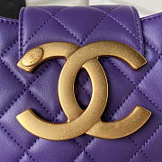 Chanel Messenger Bag Lambskin Gold Purple 21x14x5cm - 5