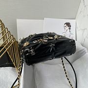 Chanel 22 Handbag Black 20x19x6cm - 5