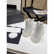 Chanel Sneaker Calfskin in White - 2