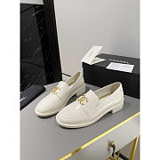 Chanel Moccasins White Calfskin & Metal - 4