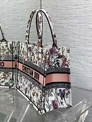 Dior Medium Book Tote White Multicolor Herbarium 36 x 27.5 x 16.5 cm - 5