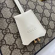 Gucci Padlock GG Medium Shoulder Bag White 32.5x24x5.5cm - 5