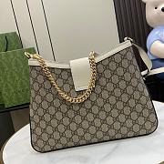 Gucci Padlock GG Medium Shoulder Bag White 32.5x24x5.5cm - 3