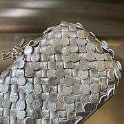 Bottega Veneta Knot Bag Silver 19x11.5x5cm - 4