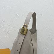 Louis Vuitton LV Low Key Hobo MM Grey 31 x 35 x 18 cm - 6