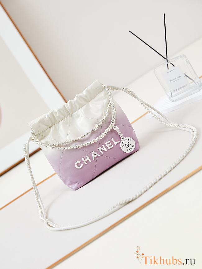 Chanel 22 Mini Bag White & Purple 20x19x6cm - 1