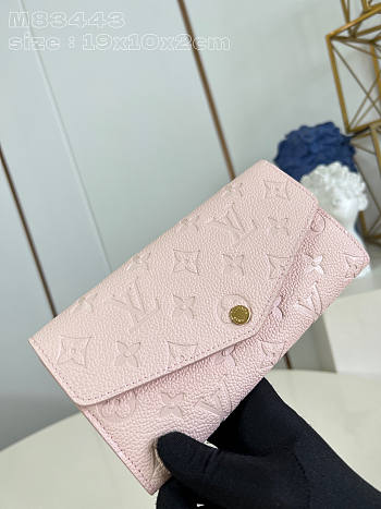 Louis Vuitton LV Sarah Wallet Pink 19 x 10.5 x 2 cm