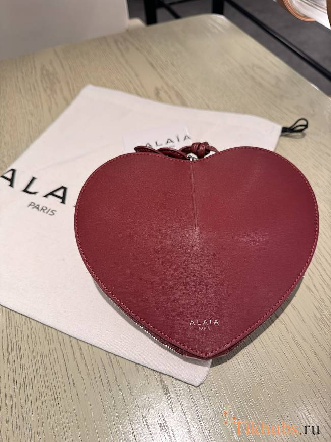 Alaia Le Coeur Shoulder Bag Red 21x17x5cm - 1