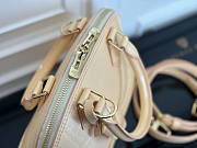 Louis Vuitton LV Alma BB Beige Bag 23.5 x 17.5 x 11.5 cm - 5