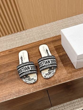 Dior Dway White Slides