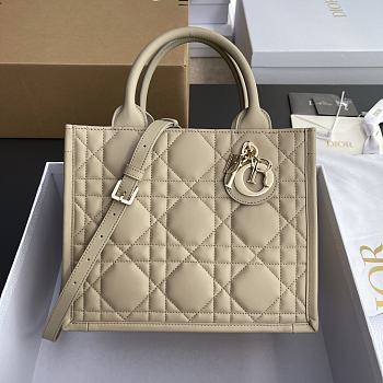 Dior Small Book Tote Beige Macrocannage 26.5 x 21 x 14 cm