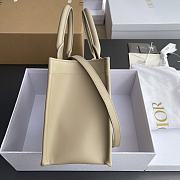 Dior Small Book Tote Beige Macrocannage 26.5 x 21 x 14 cm - 2