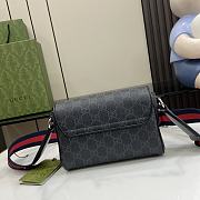 Gucci GG Super Mini Bag Black 17.5x13.5x6.5cm - 6