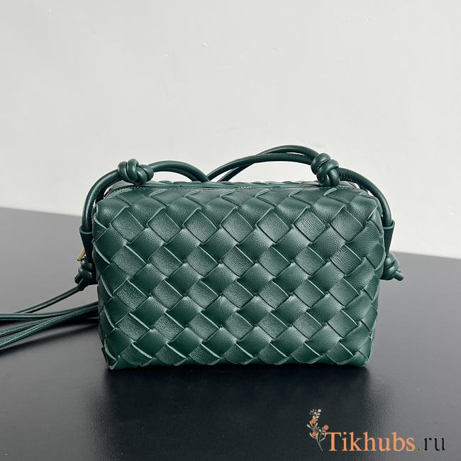 Bottega Veneta Mini Loop Camera Bag Dark Green 17x10x6cm - 1