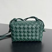 Bottega Veneta Mini Loop Camera Bag Dark Green 17x10x6cm - 1