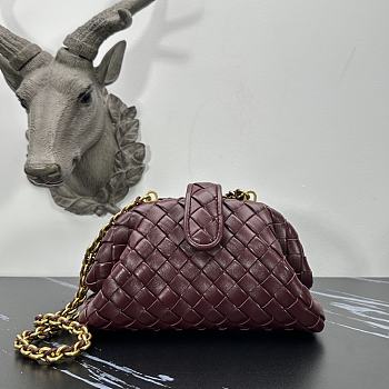 Bottega Veneta Lauren 1980 Clutch Red 31cm