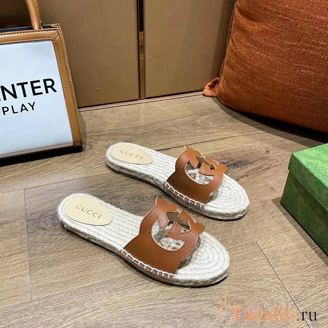 Gucci Interlocking G Cut-out Slides Brown - 1