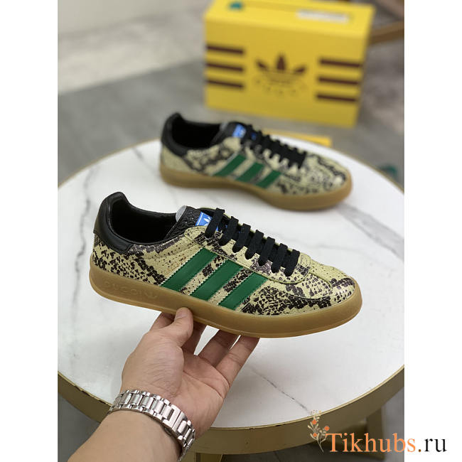 Gucci adidas Gazelle Gucci Python Print Sneaker - 1