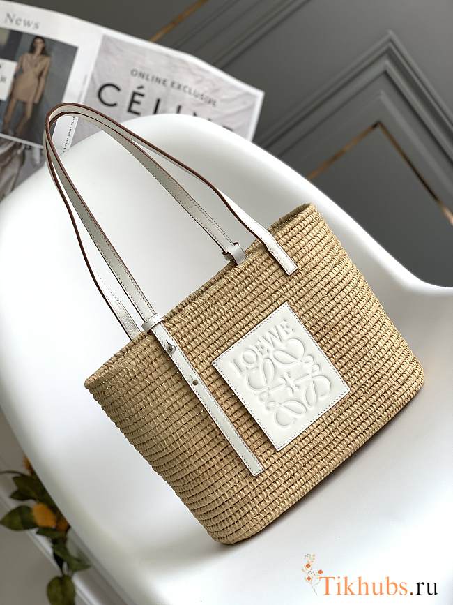 Loewe Square Basket Bag White Small Raffia 30x21x11cm - 1