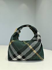 Burberry Check Duffle Top Handle Bag Green 23x21.5x10.5cm - 1