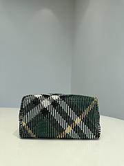 Burberry Check Duffle Top Handle Bag Green 23x21.5x10.5cm - 6