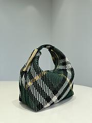 Burberry Check Duffle Top Handle Bag Green 23x21.5x10.5cm - 4