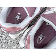 New Balance 9060 Rose Pink - 5