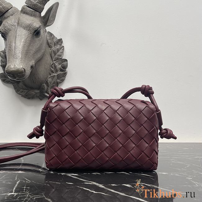 Bottega Veneta Mini Loop Camera Bag Red Wine 17x10x6cm - 1