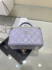 Chanel Vanity Case Light Purple Lambskin 17cm - 4