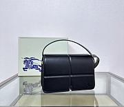 Burberry Snip Bag Black 23x7x16cm - 3