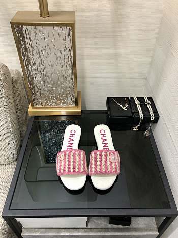 Chanel White Pink Slides