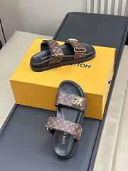 Louis Vuitton LV Monogram Flat Muse - 4