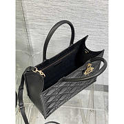 Dior Medium Book Tote Black Macrocannage Calfskin 36.5 x 28 x 17.5 cm - 6