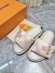 Louis Vuitton LV Pool Pillow Flat Comfort Mule Damier Pink - 4